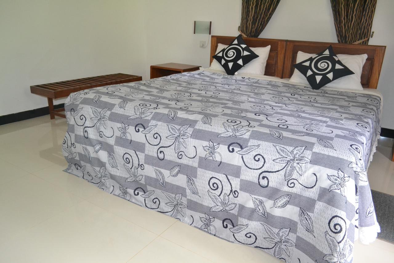 Sigiri Holiday Inn Inamaluwa Екстер'єр фото