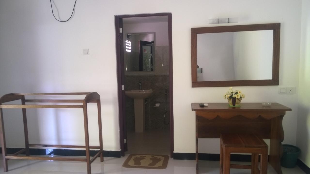 Sigiri Holiday Inn Inamaluwa Екстер'єр фото